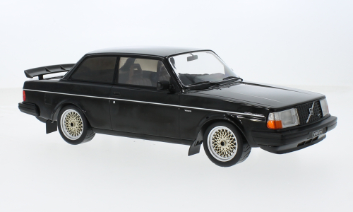 Macheta auto Volvo 240 Turbo Custom, negru, 1986 1:18 IXO