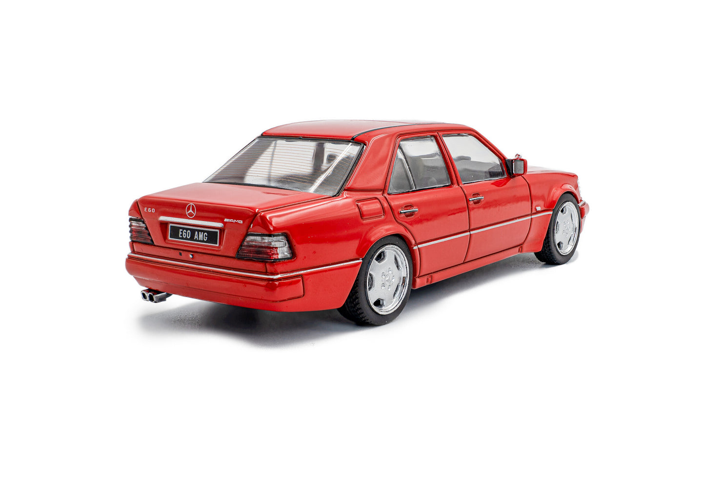 Macheta auto Mercedes-Benz (W124) E60 AMG, Signal Red, 1994 1:43 Solido