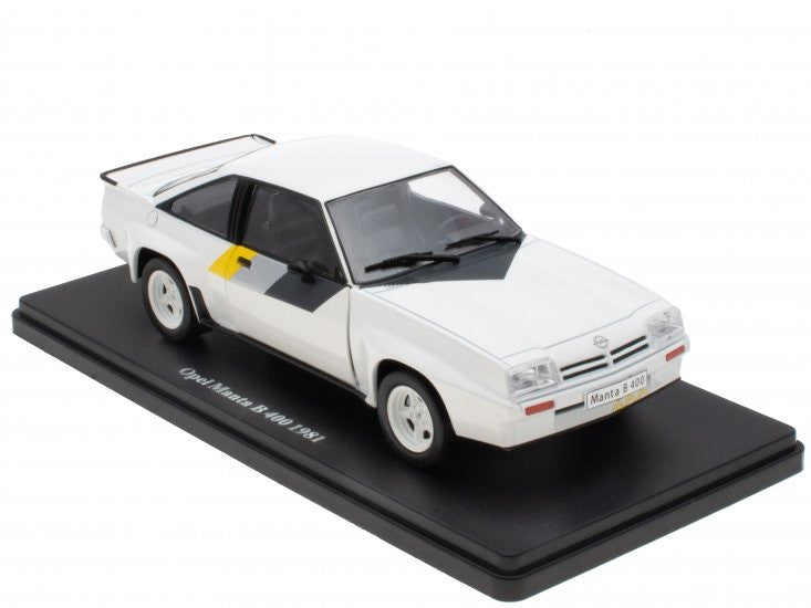 Macheta auto Opel Manta B 400 (1981) 1:24 Hachette