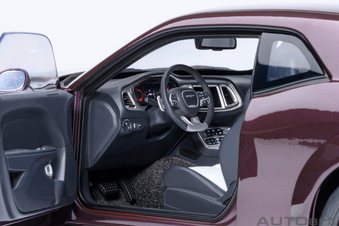 *Pre-order Dodge Challenger SRT Jailbreak 2022 (Hellraisin) 1:18 AutoArt model car