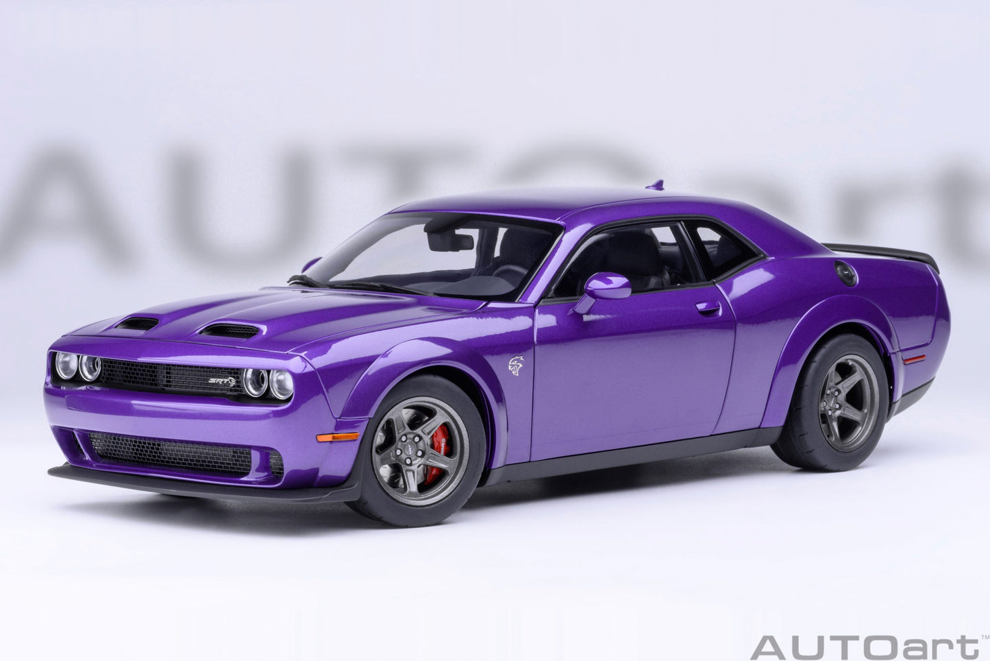 *Precomanda Macheta auto Dodge Challenger SRT Superstock 2023 (Plum Crazy) 1:18 AutoArt