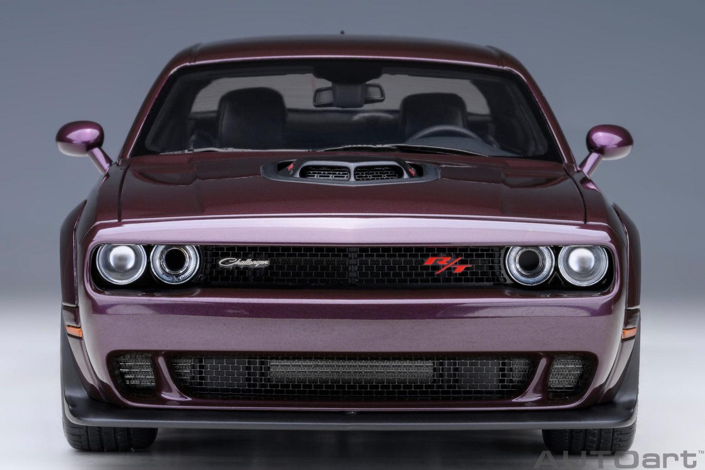 Macheta auto Dodge Challenger RT Scat Pack Shaker Widebody (Hellraisin) (2022) 1:18 AutoArt