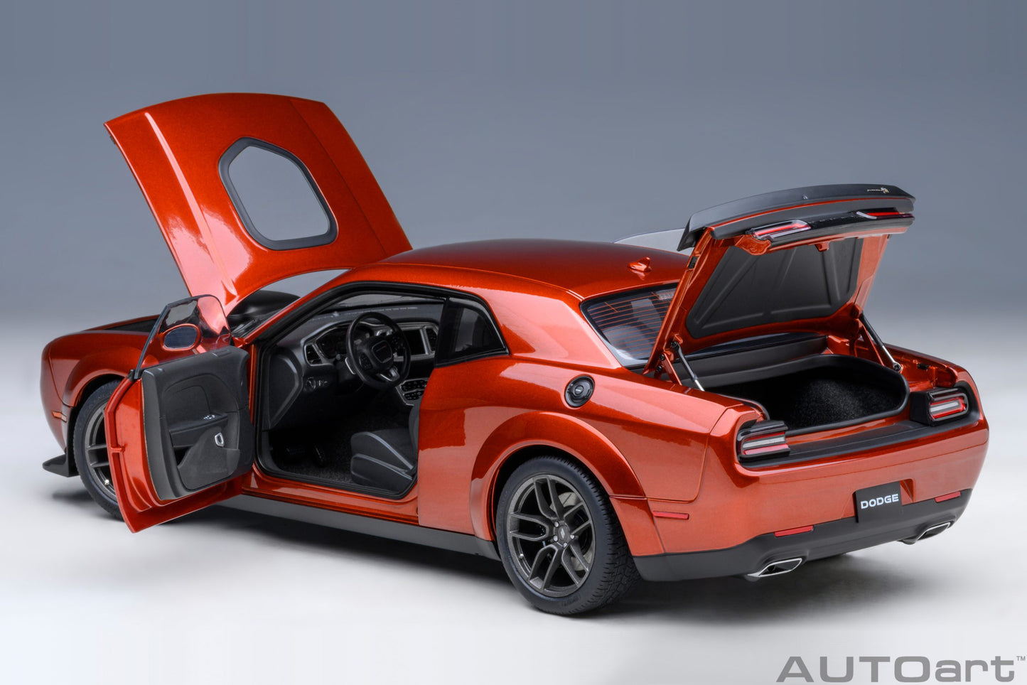 Macheta auto Dodge Challenger RT Scat Pack Shaker Widebody 2022 (2022) 1:18 AutoArt