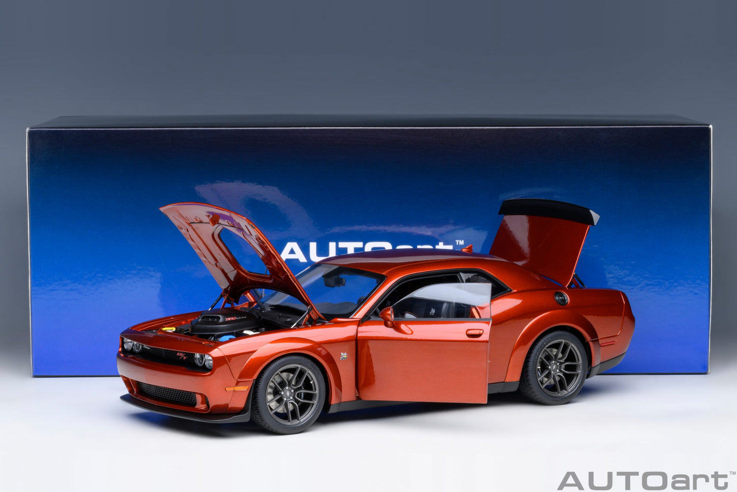 Macheta auto Dodge Challenger RT Scat Pack Shaker Widebody 2022 (2022) 1:18 AutoArt