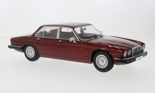 Jaguar XJ Series III 1979 1:18 MCG model car