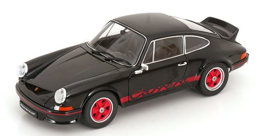 Macheta auto Porsche	911 Carrera RS 2.7 (1973) 1:18 Welly