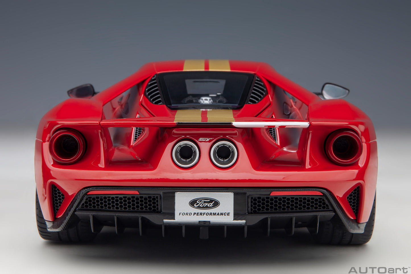 Macheta auto Ford GT 2022 Alan Mann Heritage Edition (Alan Mann Red) (2022) 1:18 AutoArt