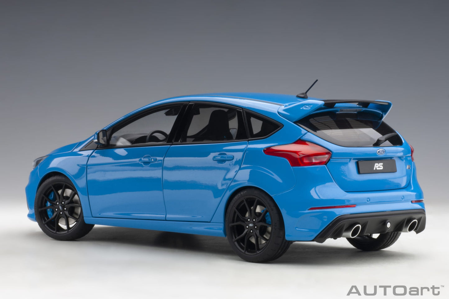 Macheta auto Ford Focus RS (2016) 1:18 AutoArt