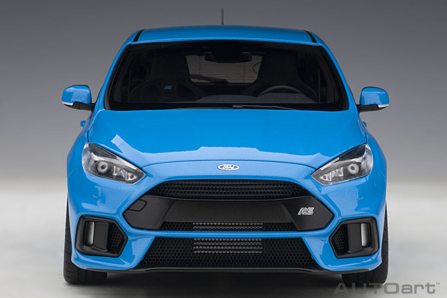 Macheta auto Ford Focus RS (2016) 1:18 AutoArt