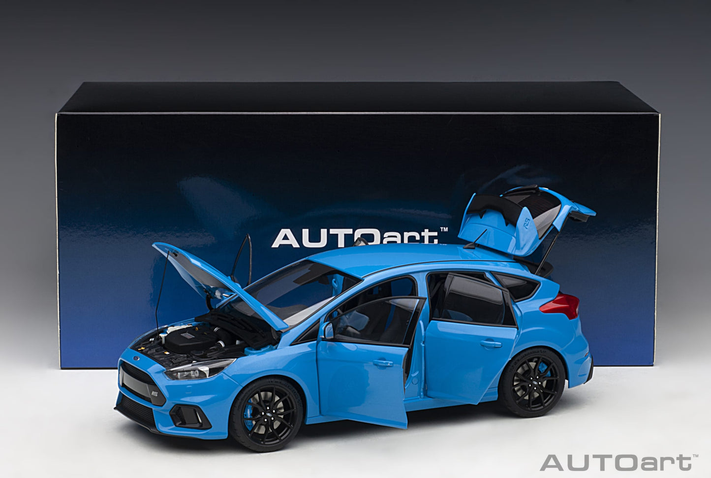 Macheta auto Ford Focus RS (2016) 1:18 AutoArt