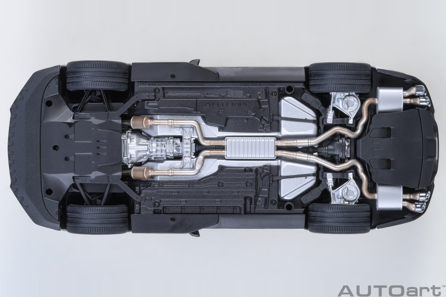 Macheta auto Ford Mustang Shelby GT500 (Oxford White) 1:18 AutoArt