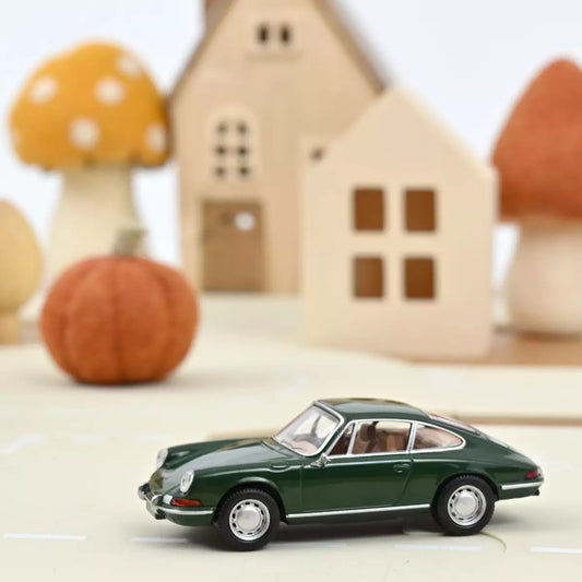 Macheta auto Porsche 911 1969 Irish Green Jet-car 1:43 Norev
