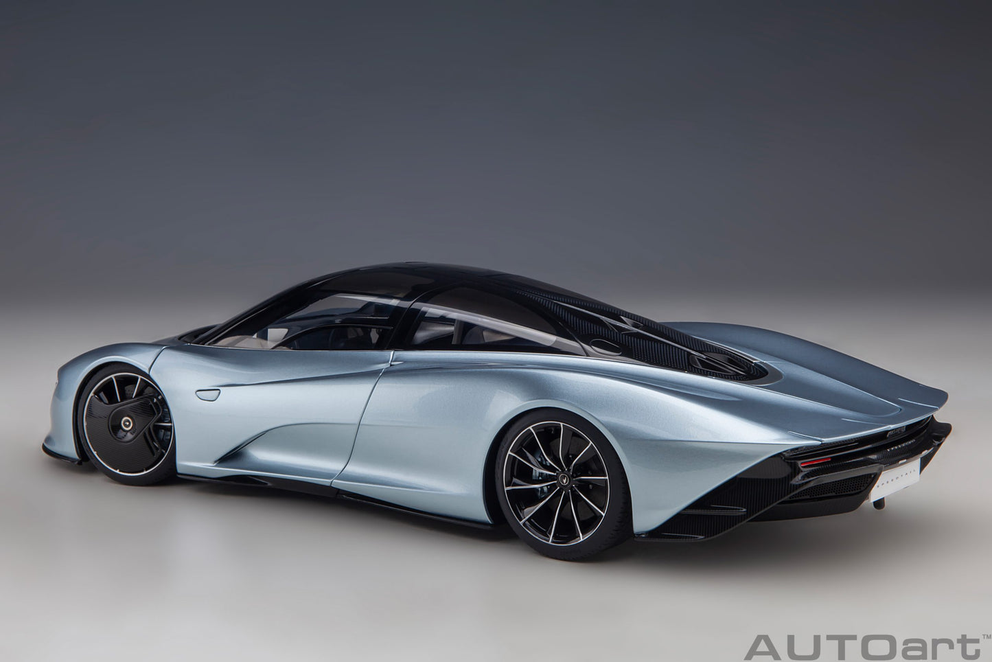 Macheta auto McLaren Speedtail  (2020) 1:18 AutoArt