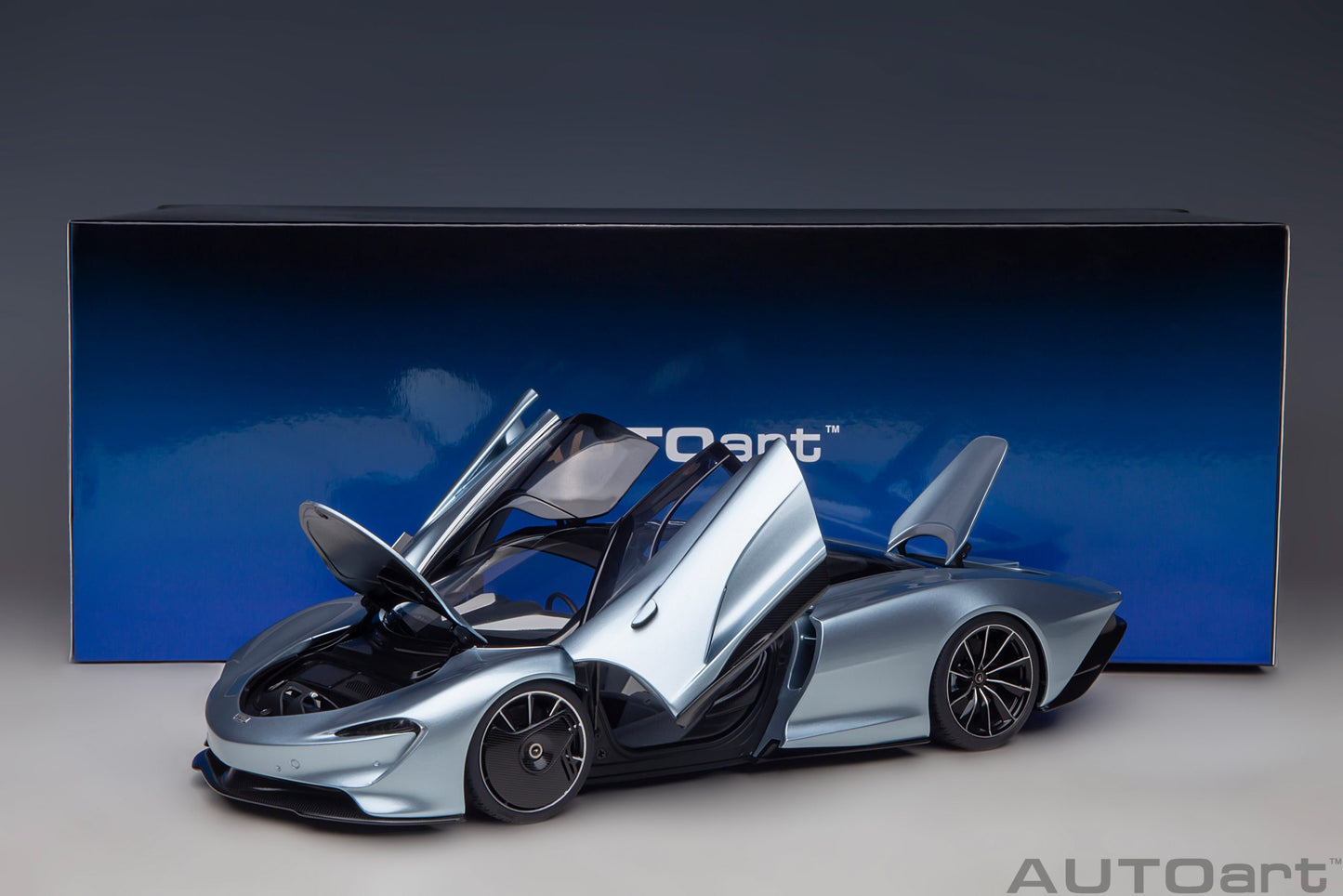 Macheta auto McLaren Speedtail  (2020) 1:18 AutoArt