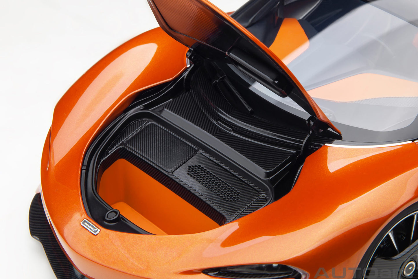 Macheta auto McLaren Speedtail  (2020) 1:18 AutoArt