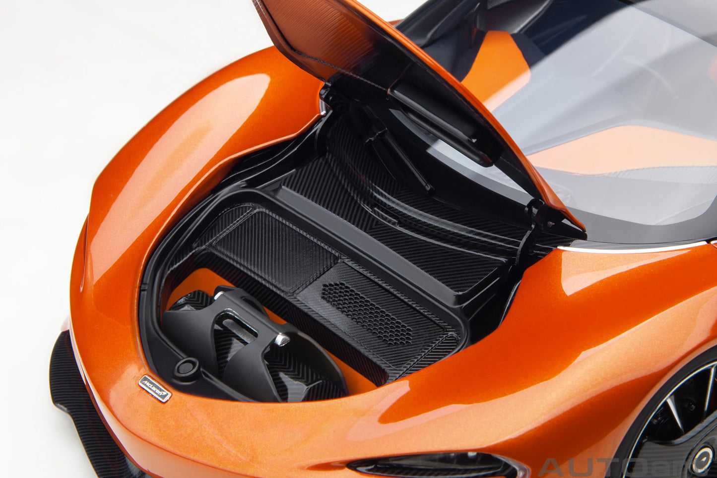 Macheta auto McLaren Speedtail  (2020) 1:18 AutoArt