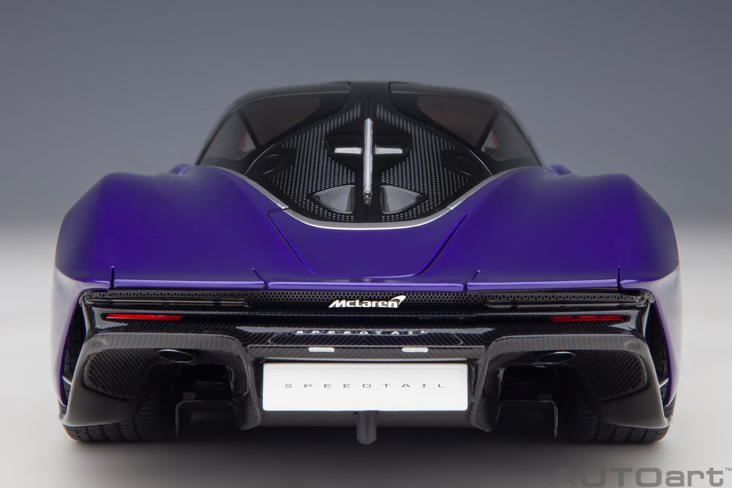 Macheta auto McLaren Speedtail  (2020) 1:18 AutoArt