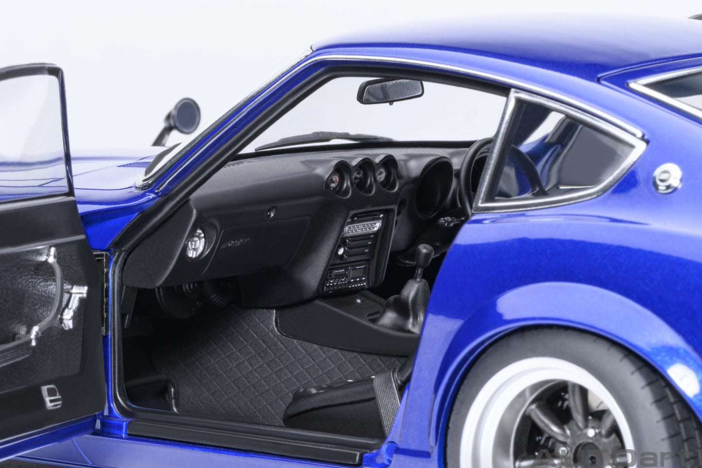 *Pre-order Model car Nissan Fairlady Z (S30) Wangan Midnight "Akuma no Z" 1:18 AutoArt