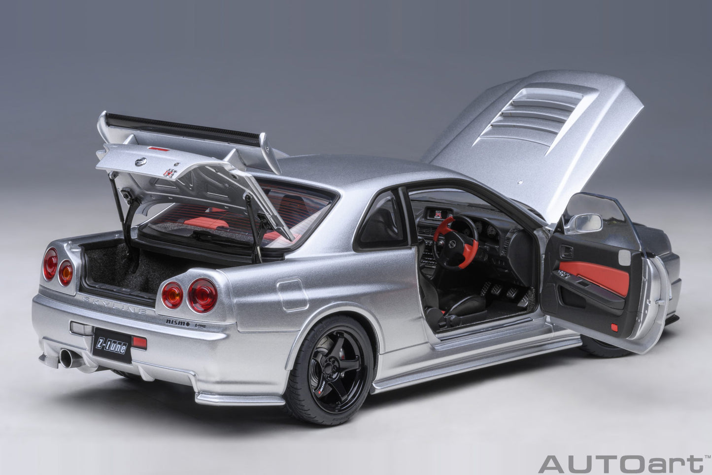 Macheta auto Nissan Skyline GT-R (R34) Z-tune 1:18 AutoArt