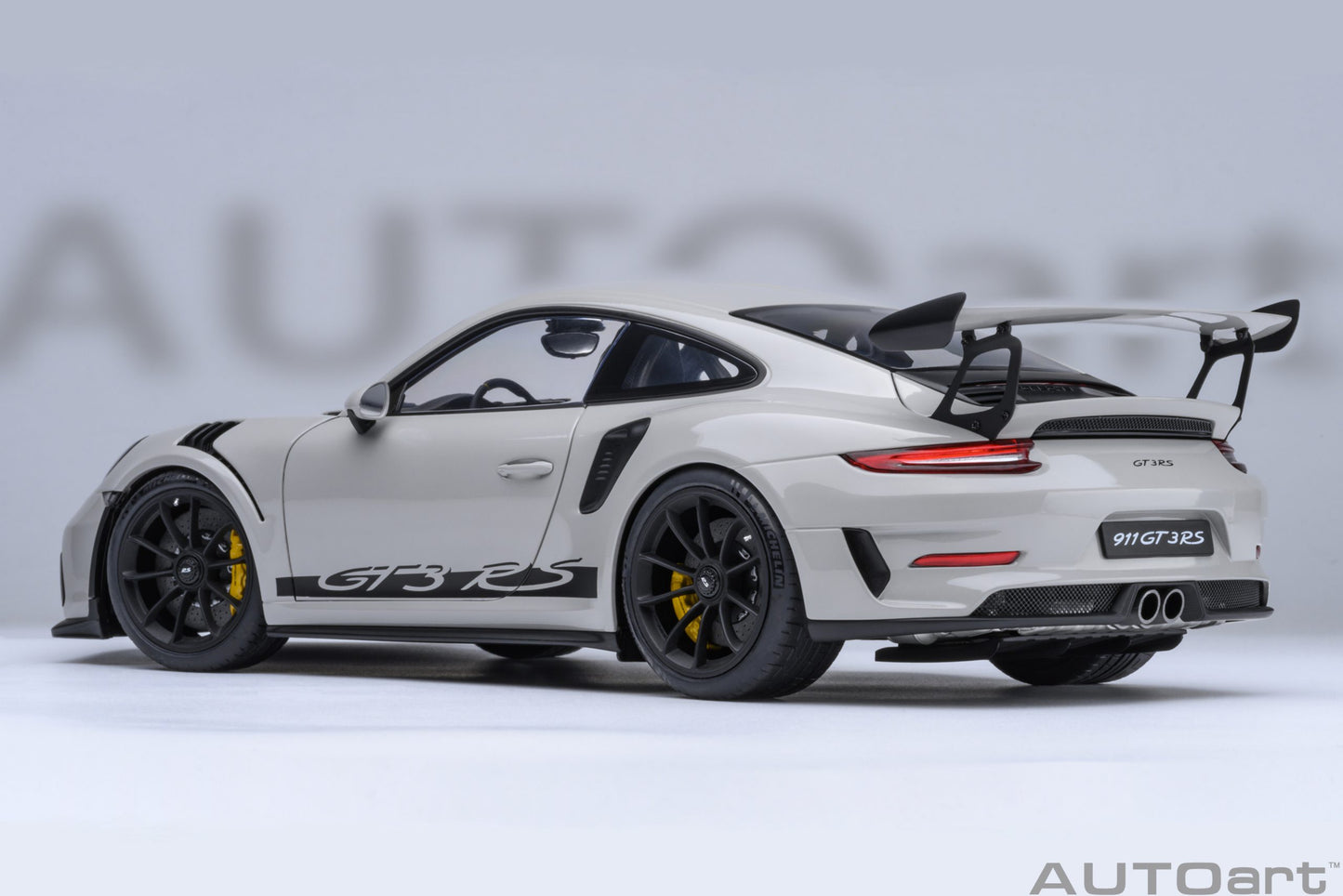 Macheta auto Porsche 911 (991.2) GT3 RS (Crayon) 1:18 AutoArt