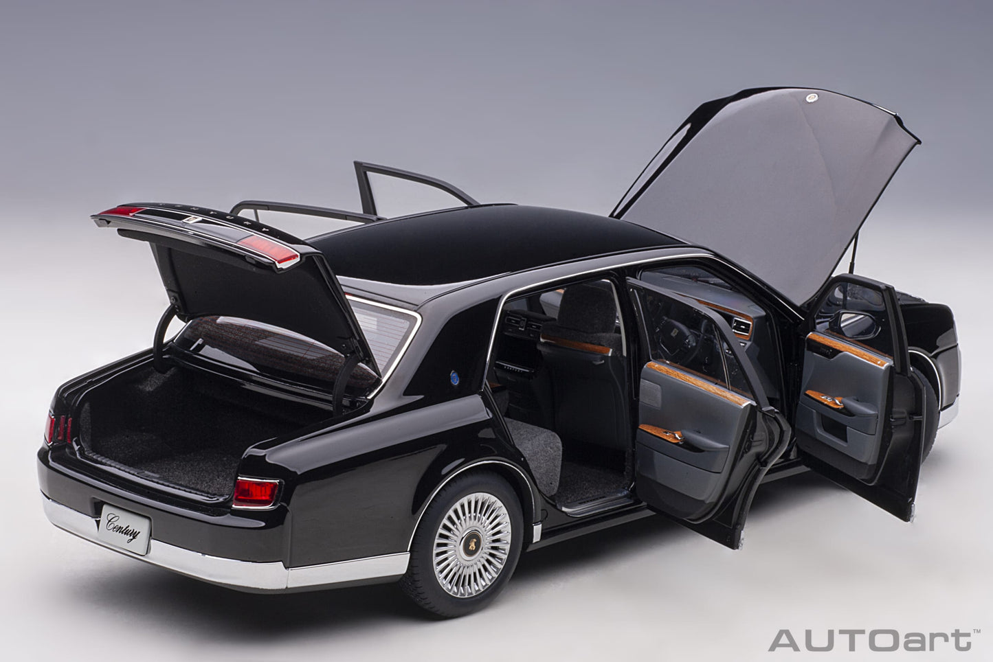 Macheta auto Toyota Century (2018) 1:18 AutoArt