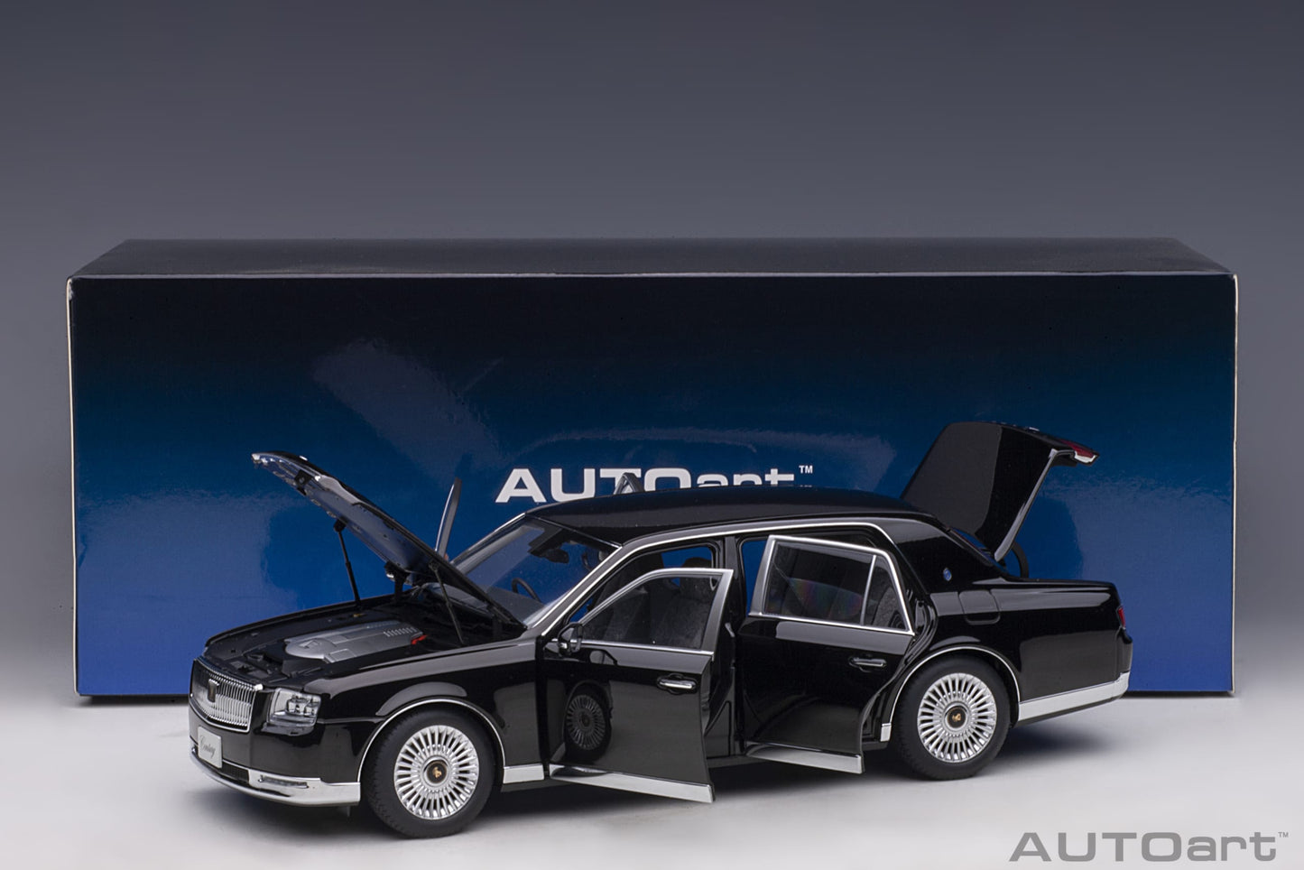 Macheta auto Toyota Century (2018) 1:18 AutoArt