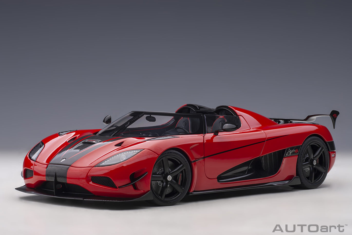 Macheta auto Koenigsegg Agera RS (2015) 1:18 AutoArt