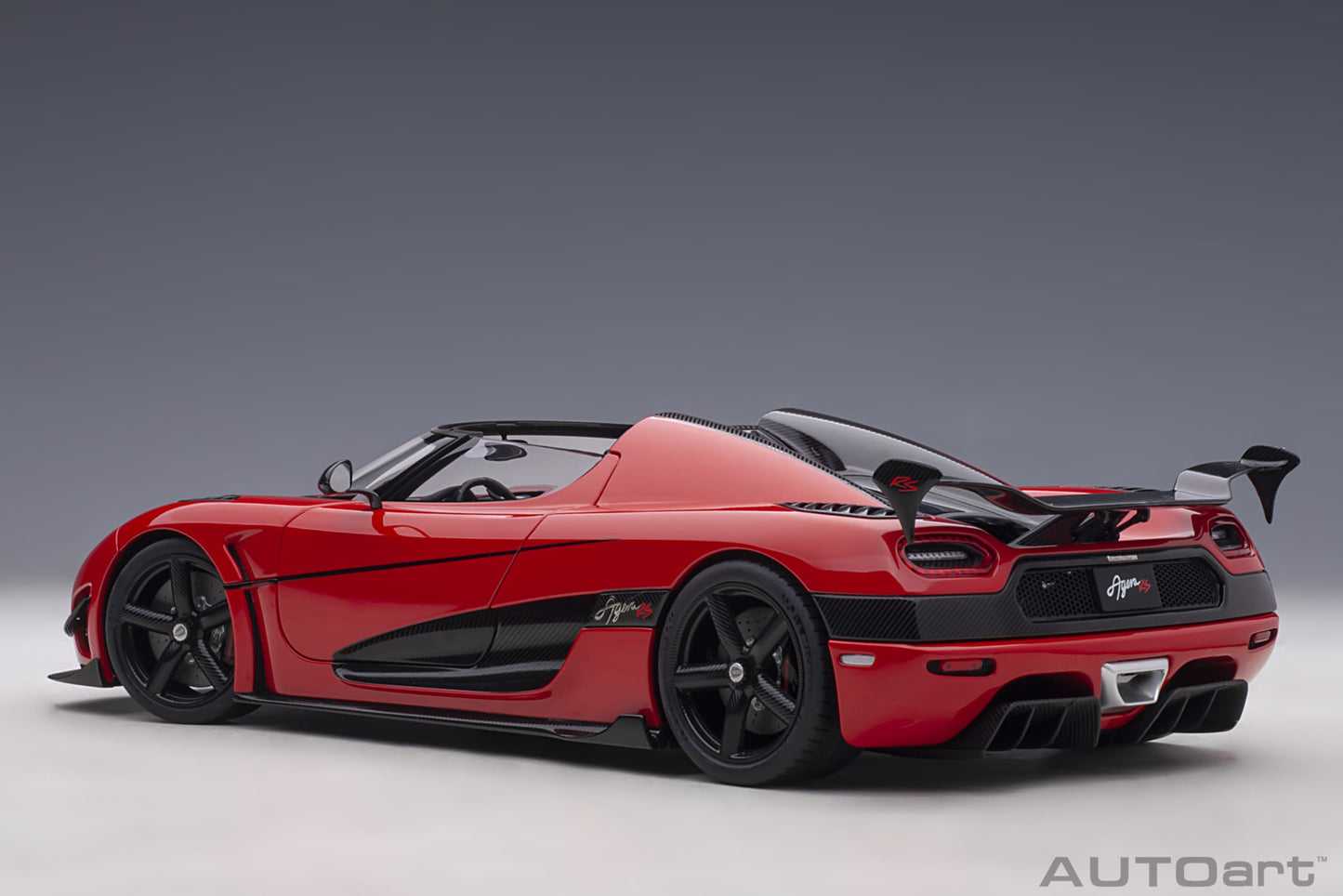 Macheta auto Koenigsegg Agera RS (2015) 1:18 AutoArt