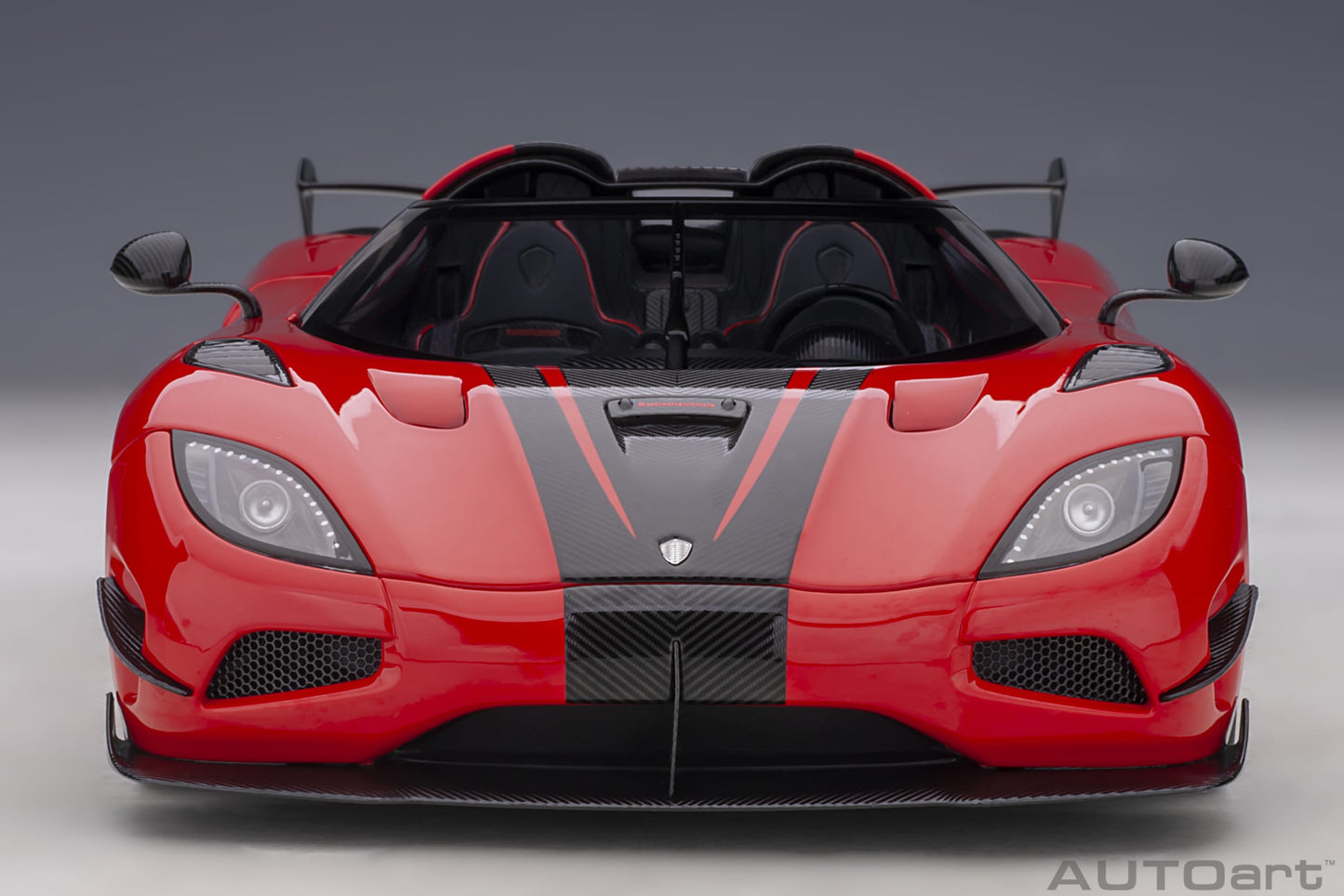 Macheta auto Koenigsegg Agera RS (2015) 1:18 AutoArt