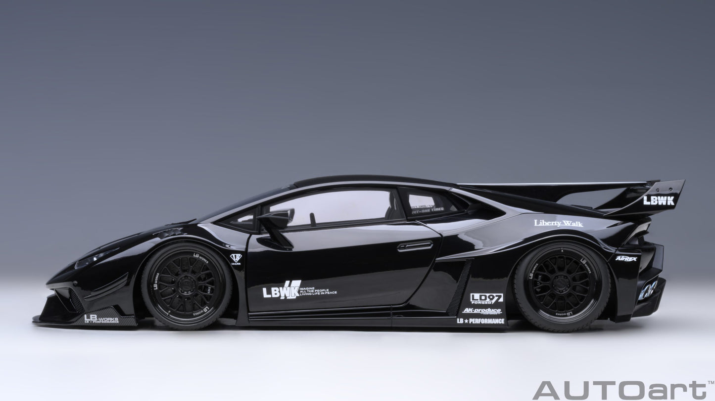 Macheta auto Liberty Walk LB Silhouette Lamborghini Huracan GT (2019) 1:18 AutoArt