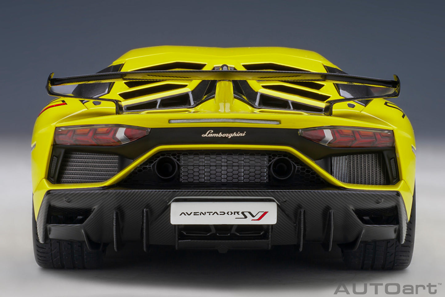 Macheta auto Lamborghini Aventador SVJ (2019) 1:18 AutoArt