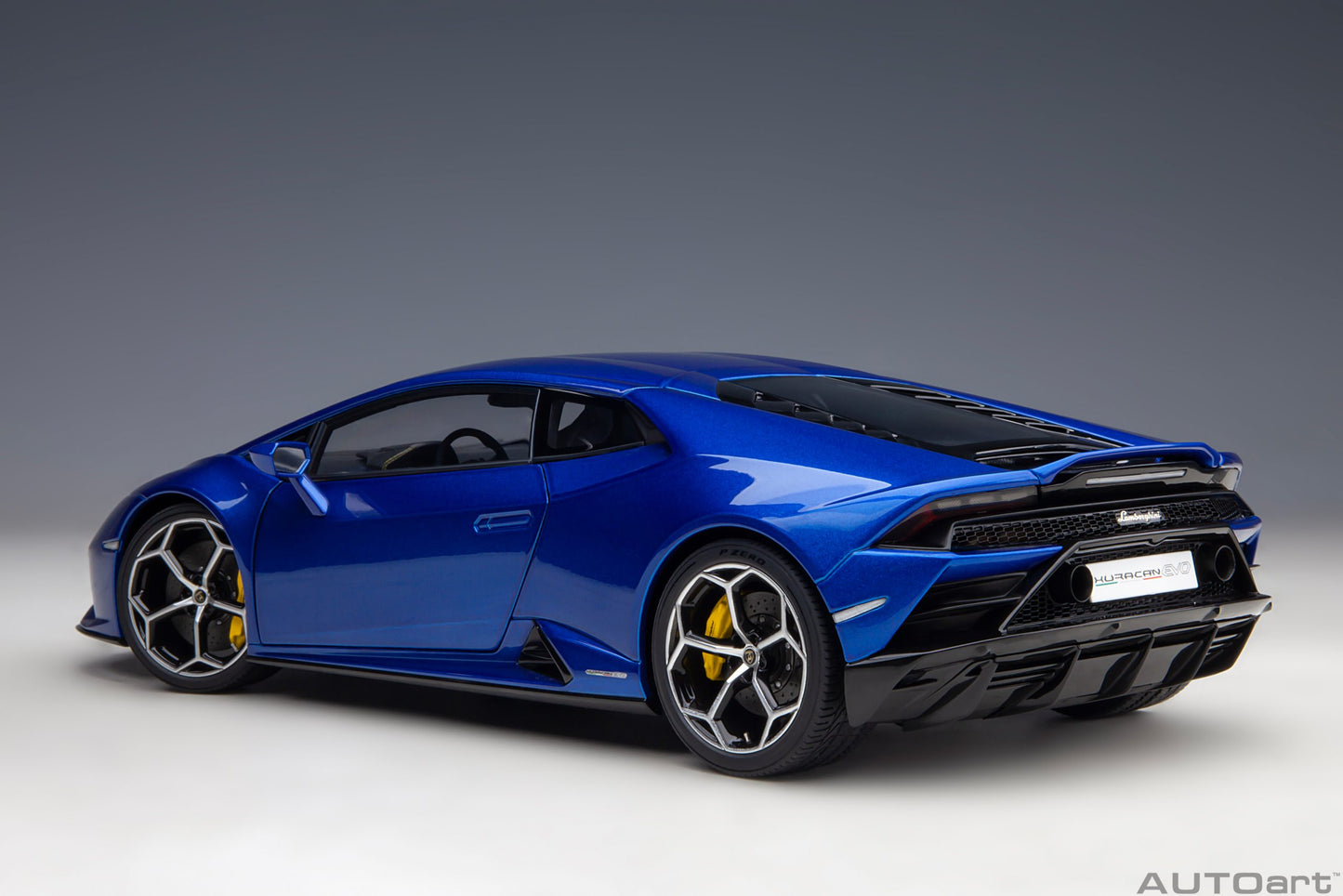 Macheta auto Lamborghini Huracan EVO (2019) 1:18 AutoArt