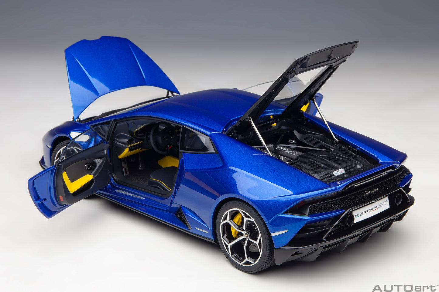 Macheta auto Lamborghini Huracan EVO (2019) 1:18 AutoArt