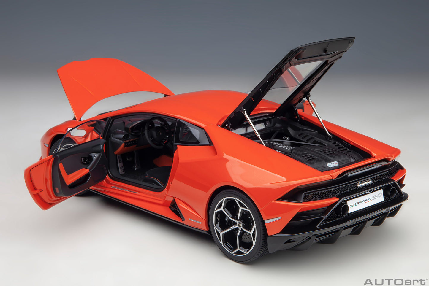 Macheta auto Lamborghini Huracan EVO (2019) 1:18 AutoArt