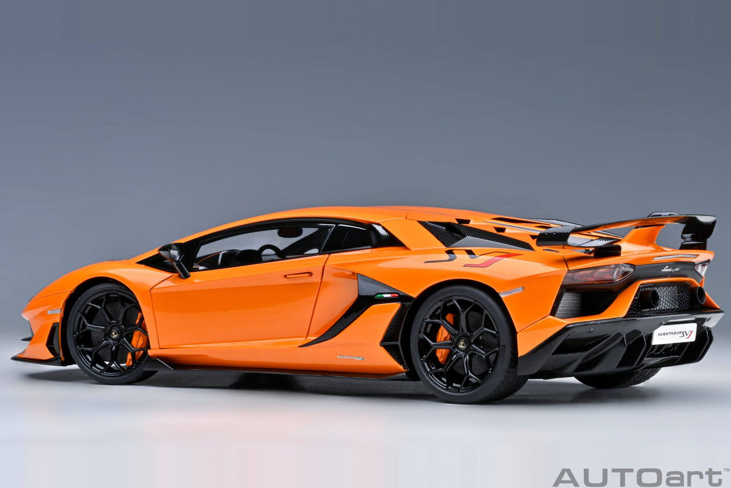 Macheta auto Lamborghini Aventador SVJ (2019) 1:18 AutoArt