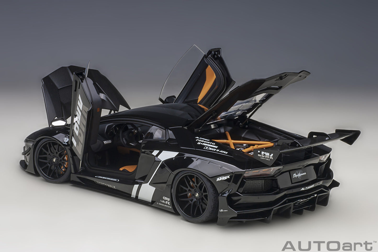 Macheta auto Liberty Walk LB-Works Lamborghini Aventador Limited Edition 1:18 AutoArt