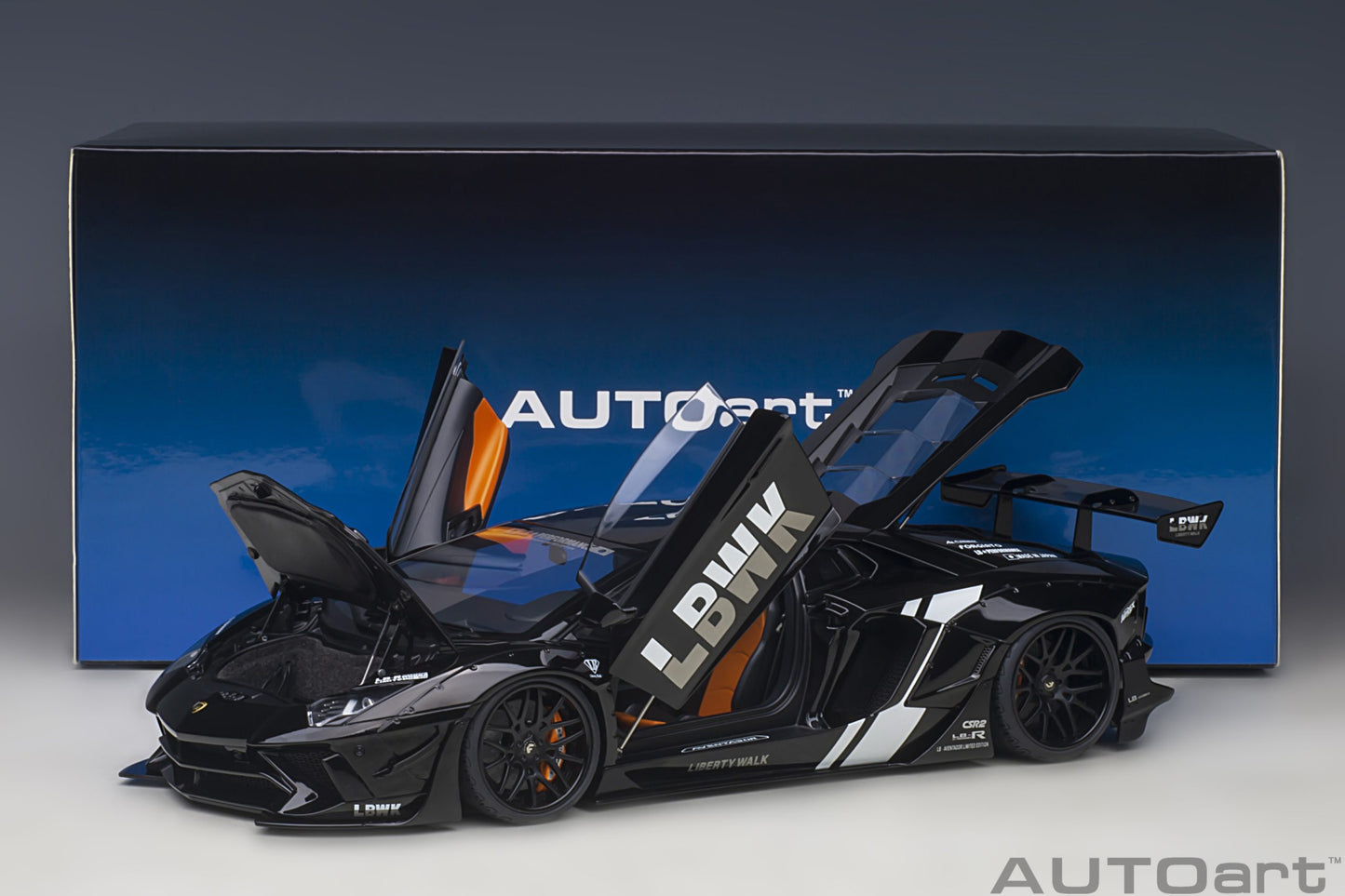 Macheta auto Liberty Walk LB-Works Lamborghini Aventador Limited Edition 1:18 AutoArt