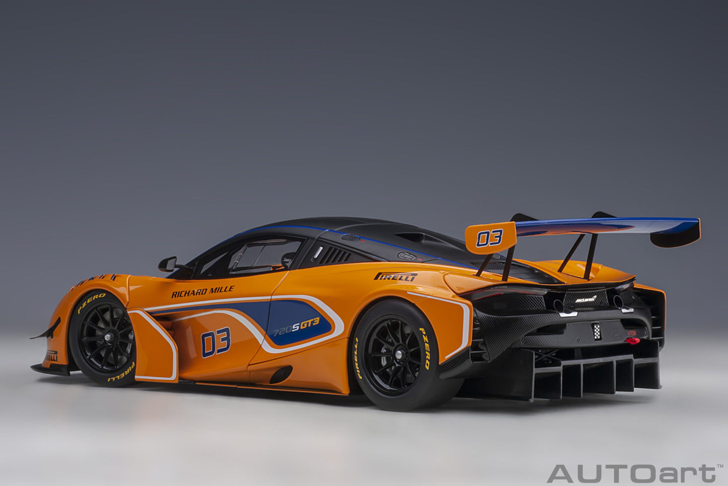 Macheta auto McLaren 720S GT3 Presentation Car #03 1:18 AutoArt