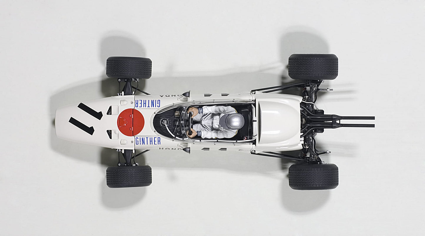 Macheta auto Honda RA272 F1 Grand Prix Mexico 1965 #11 (with driver figurine) 1:18 AutoArt