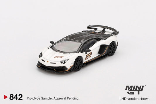 Macheta auto  Lamborghini Aventador SVJ 63 Bianco Asopo, 2022 (LHD) 1:64 MIniGT