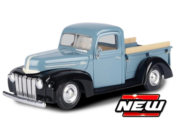 Macheta auto Ford PICK UP (1942) 1:24 MotorMax