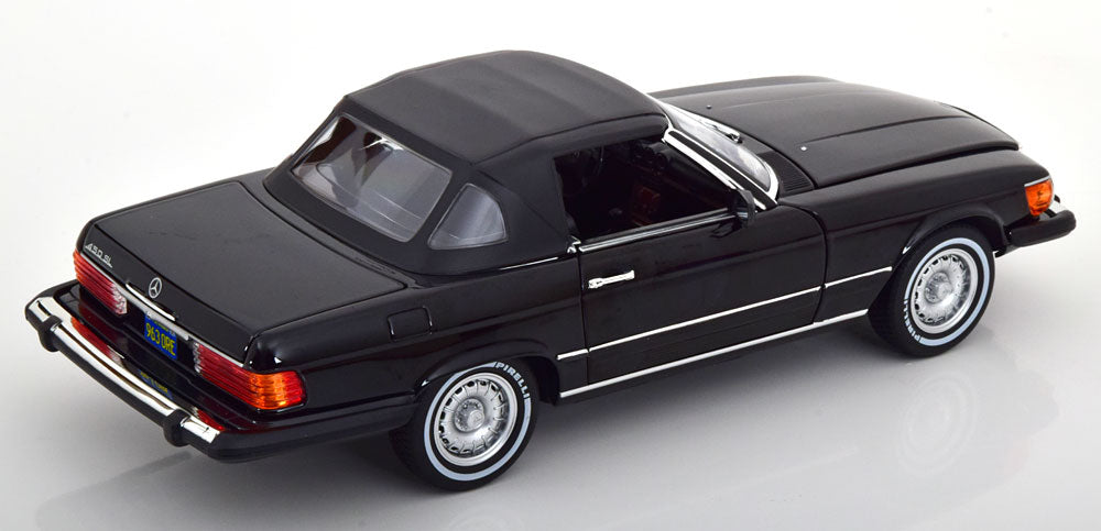 Macheta auto  Mercedes-Benz 450SL R107 US-Version American Gigolo 1979 1:18 Norev