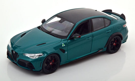 Macheta auto Alfa Romeo Giulia GTA (2020) 1:18 Bburago