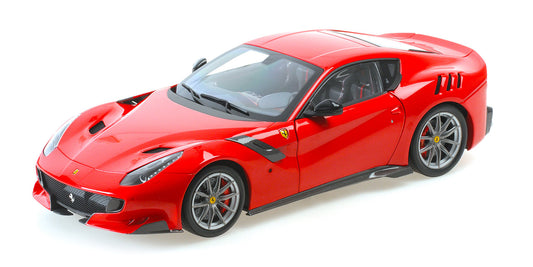 Macheta auto Ferrari F12 TDF (2016) 1:18 BBR