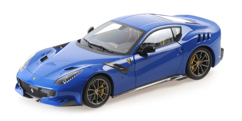 Macheta auto Ferrari F12 TDF (2016) 1:18 BBR