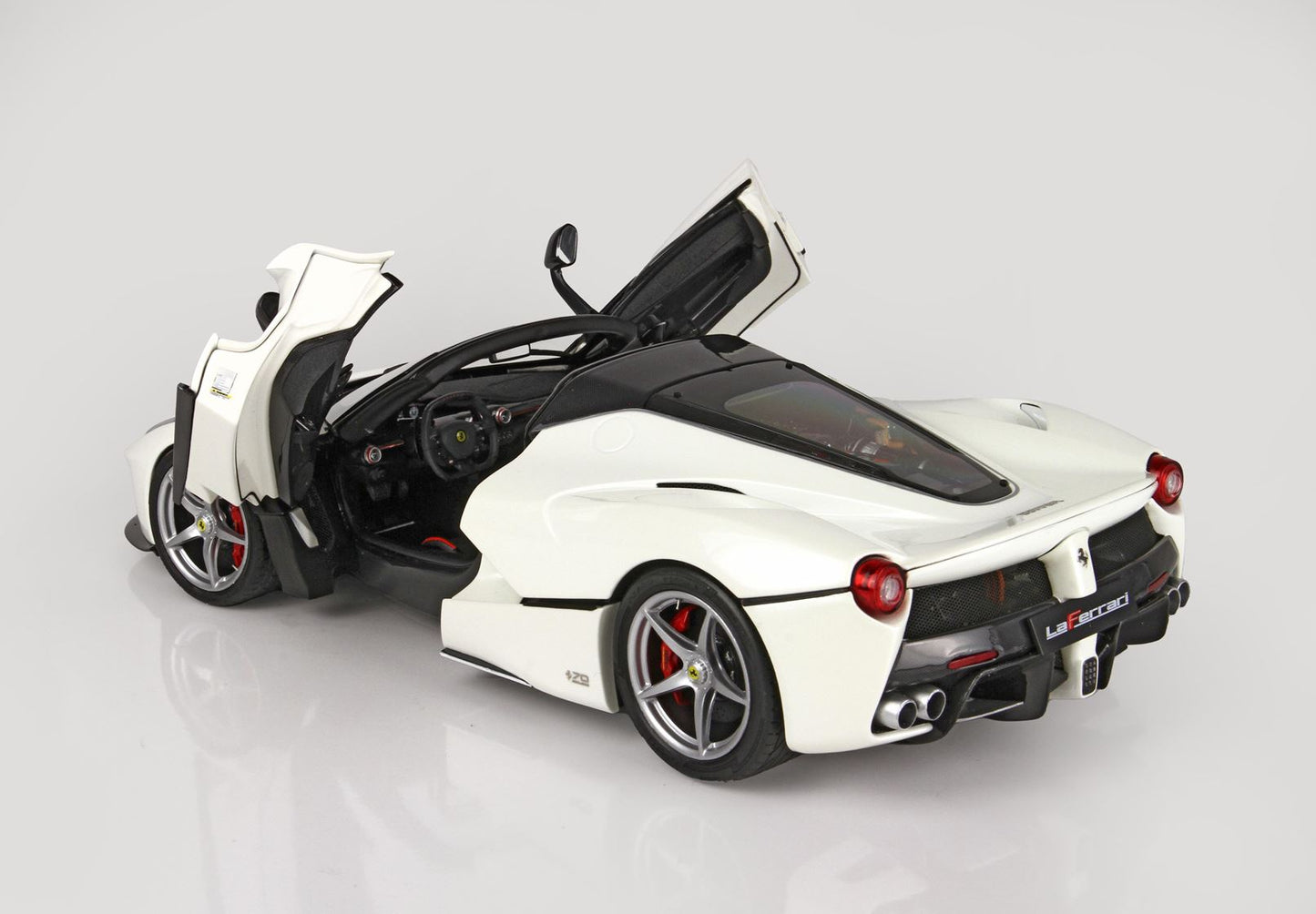 Macheta auto Ferrari La Ferrari Aperta (2016) 1:18 BBR