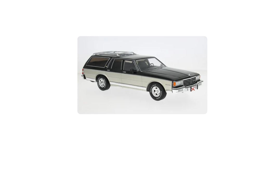 Macheta Chevrolet Caprice Estate Wagon 1985 gri 1:18 MCG