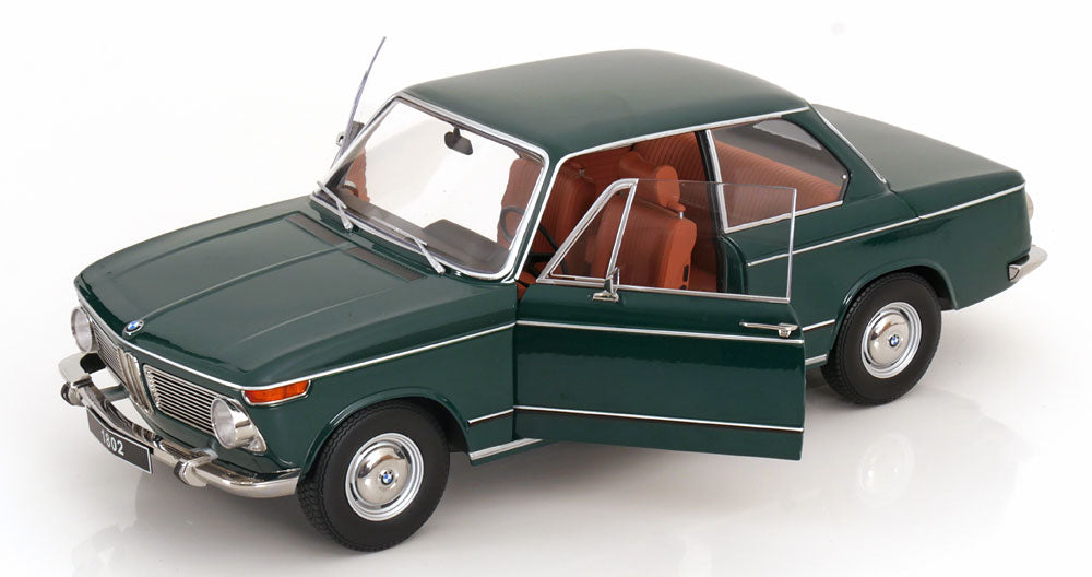 Macheta auto BMW 1802 1.Serie 1967 1:12 KK-Scale