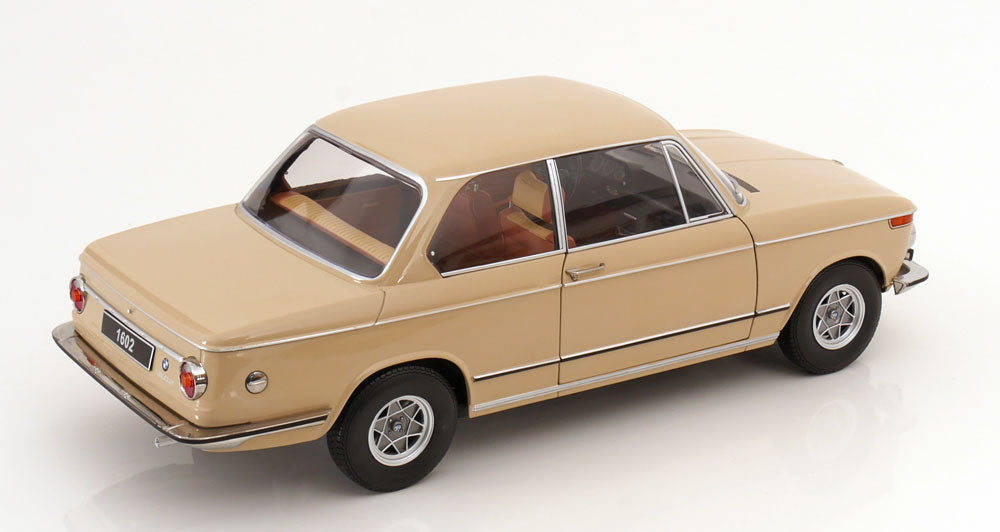 Macheta auto BMW 1602 1.Serie 1971 1:12 KK-Scale