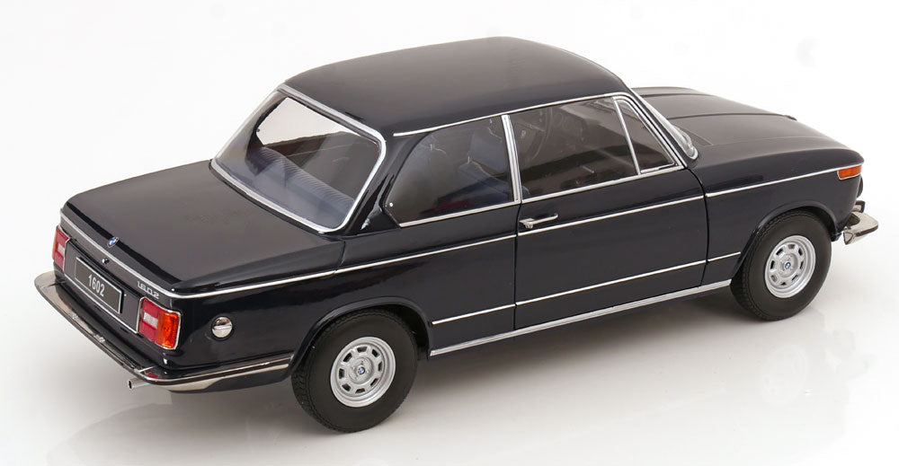 Macheta auto BMW 1602 2.Serie 1974 Albastru 1:12 KK-Scale